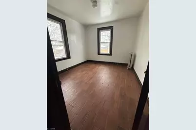 488 Stuyvesant Ave #1, Irvington, NJ 07111 - Photo 4