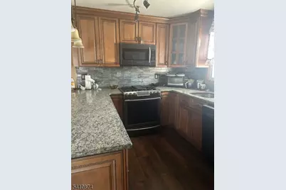 167 Bergen Ave, North Arlington, NJ 07031 - Photo 2