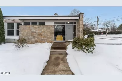 224 Roseberry St, Phillipsburg, NJ 08865 - Photo 2