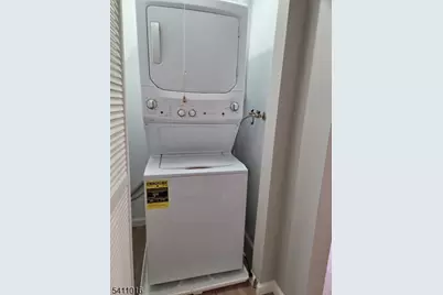 645 Cricket Lane, Woodbridge Township, NJ 07095 - Photo 12