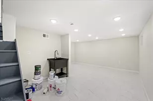 20 Elston St, Bloomfield, NJ 07003 - Photo 14