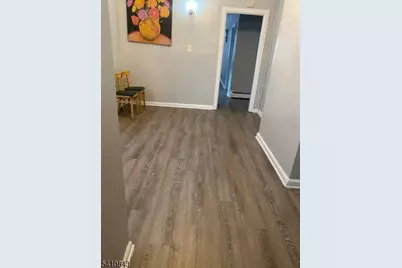 53 Hassart St #2, New Brunswick, NJ 08901 - Photo 2