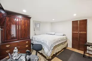 23 Fillmore St, Newark, NJ 07105 - Photo 8