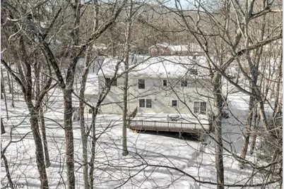 25 Alta Vista Dr, Ringwood, NJ 07456 - Photo 2