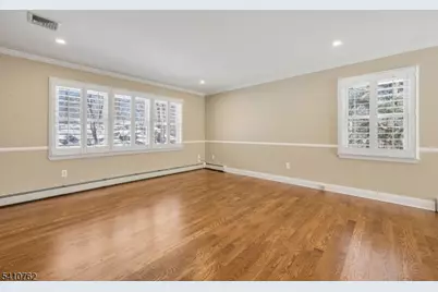 25 Alta Vista Dr, Ringwood, NJ 07456 - Photo 8