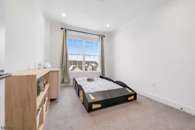 63 Aspen Dr, Cedar Grove, NJ 07009 - Photo 38