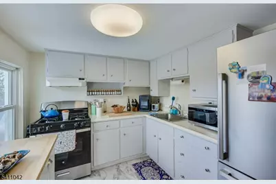 12 Union St, Franklin Township, NJ 08528 - Photo 18