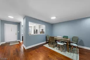 34 Hillsborough Ct, Rockaway Township, NJ 07866 - Photo 10