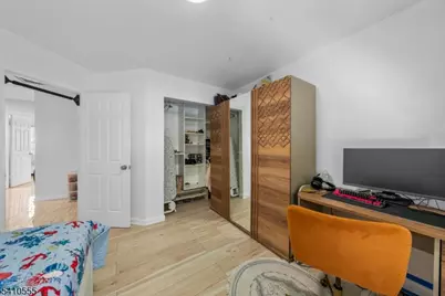 34 Hillsborough Ct, Rockaway Township, NJ 07866 - Photo 28