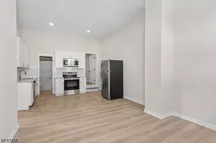 129 Main St, Bloomingdale, NJ 07403 - Photo 6