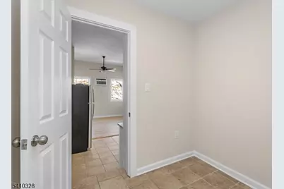 129 Main St #3, Bloomingdale, NJ 07403 - Photo 12