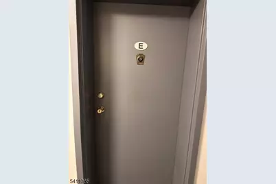 77 Prospect Av #E, Hackensack, NJ 07601 - Photo 14