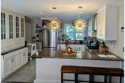 308 Edgar Ave, Cranford Township, NJ 07016 - Photo 4