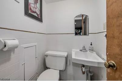 17 Porter Rd, West Orange Township, NJ 07052 - Photo 24