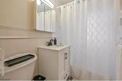 17 Porter Rd, West Orange Township, NJ 07052 - Photo 16