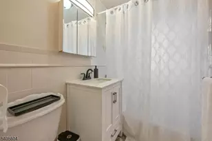 17 Porter Rd, West Orange Township, NJ 07052 - Photo 16