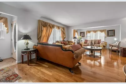 17 Porter Rd, West Orange Township, NJ 07052 - Photo 6