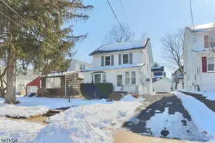 401 Burroughs Terrace, Union Township, NJ 07083 - Photo 2