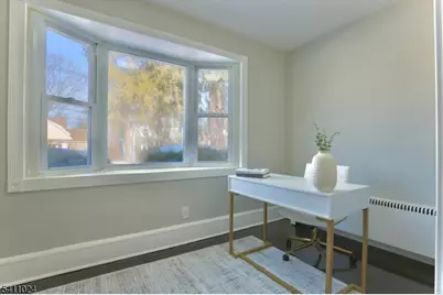 401 Burroughs Ter, Union Township, NJ 07083 - Photo 12