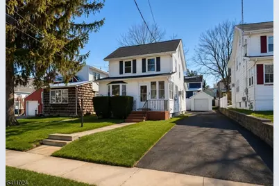 401 Burroughs Ter, Union Township, NJ 07083 - Photo 34
