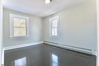 401 Burroughs Ter, Union Township, NJ 07083 - Photo 24