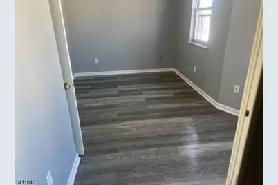 126 Livingston St, Elizabeth, NJ 07206 - Photo 2