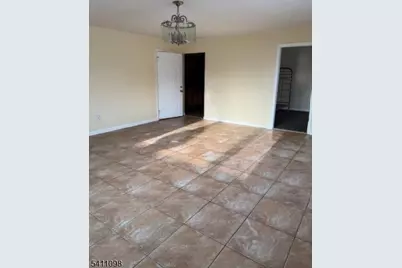 337 Bond St, Elizabeth, NJ 07206 - Photo 8