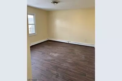 337 Bond St, Elizabeth, NJ 07206 - Photo 2