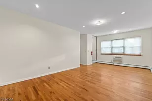 239 Crescent Ln, Cliffside Park, NJ 07010 - Photo 2