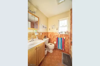 369 Bradford St, Orange, NJ 07050 - Photo 24