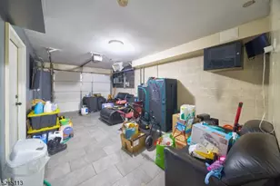 369 Bradford St, Orange, NJ 07050 - Photo 12