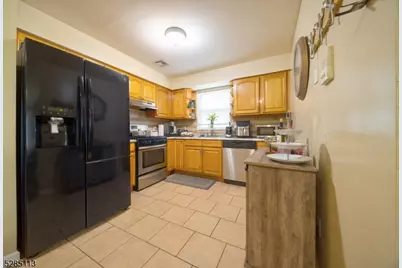 369 Bradford St, Orange, NJ 07050 - Photo 6