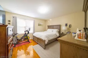 369 Bradford St, Orange, NJ 07050 - Photo 8