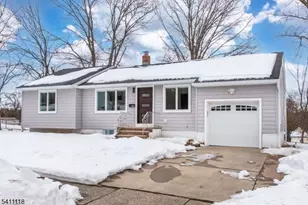 82 Michael Dr, Wayne, NJ 07470 - Photo 2