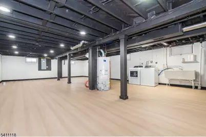 82 Michael Dr, Wayne, NJ 07470 - Photo 22