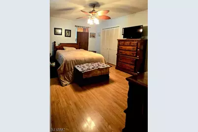 111 Central St, Manville, NJ 08835 - Photo 22