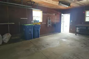 111 Central St, Manville, NJ 08835 - Photo 36