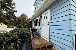 111 Central St, Manville, NJ 08835 - Photo 4