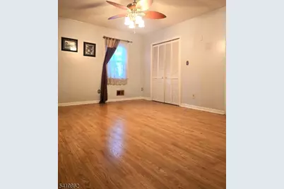 111 Central St, Manville, NJ 08835 - Photo 16