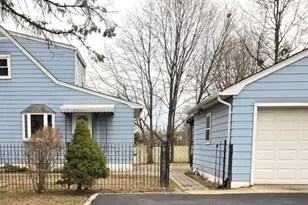 111 Central St, Manville, NJ 08835 - Photo 2