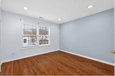 4 Generals Ln, Totowa, NJ 07512 - Photo 30