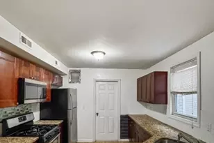 81 Summer Ave, Newark, NJ 07104 - Photo 4