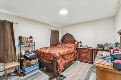 18 Gifford Ct, Maplewood, NJ 07040 - Photo 8