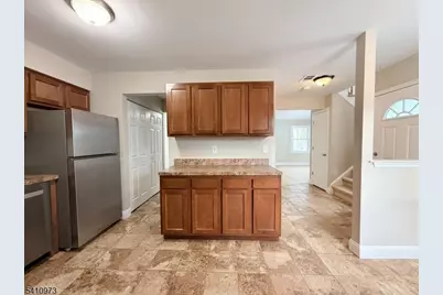 6 Twain Ct, Freehold Township, NJ 07728 - Photo 8