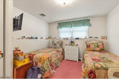 1280 White Oak Rd, Scotch Plains Township, NJ 07076 - Photo 28