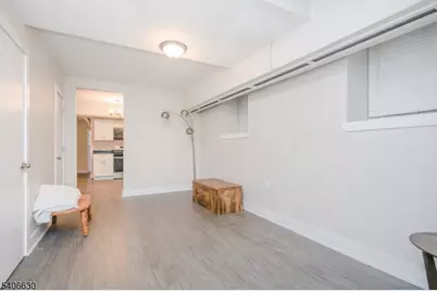 803 Avenue A, Bayonne, NJ 07002 - Photo 4