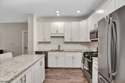 715 Stiller Ln #715, Monroe Township, NJ 08831 - Photo 8