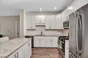 715 Stiller Ln, Monroe Township, NJ 08831 - Photo 8