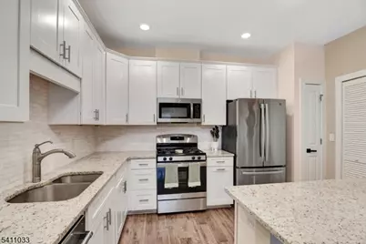 715 Stiller Ln #715, Monroe Township, NJ 08831 - Photo 10