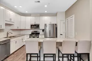 715 Stiller Ln, Monroe Township, NJ 08831 - Photo 14